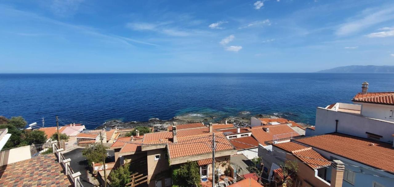 Appartamento Terrazza Vista Mare กาลาโกโนเน ภายนอก รูปภาพ